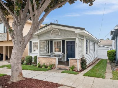 331 Chapman Ave