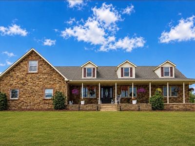 31 Sutton Ln