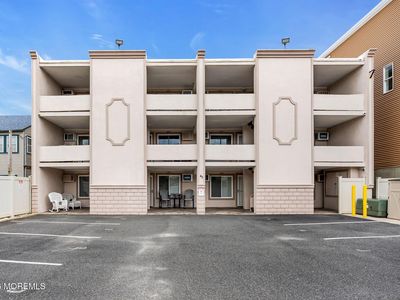 45 Sampson Avenue #4