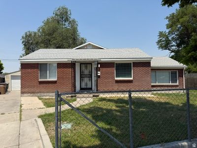 Property at 1068 S Glendale Cir W, Salt Lake City, UT