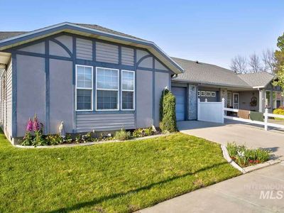 136 Country Lane Loop