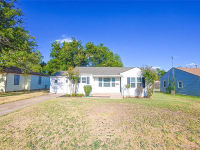Property at 214 N 17th St, Chickasha, OK