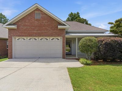 192 Redfern Trl