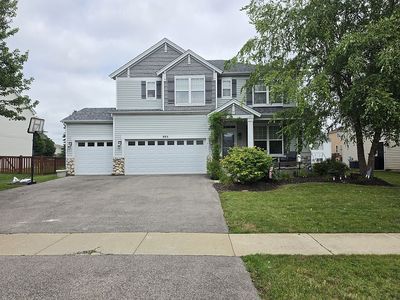 995 Christine Ln