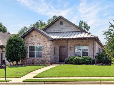 2687 Canal Ct