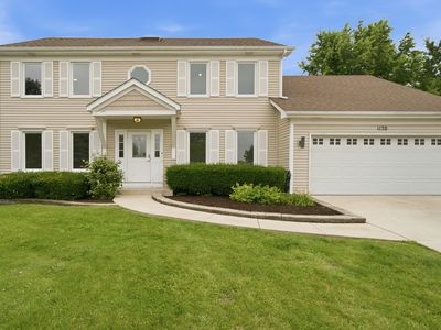 1120 Lakeside Ct