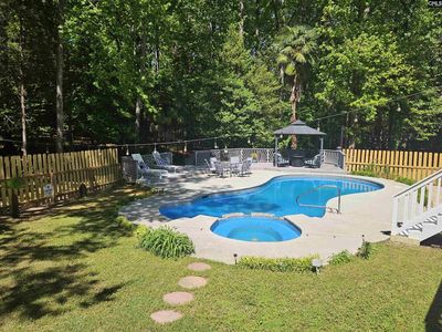 532 Rose Sharon Dr
