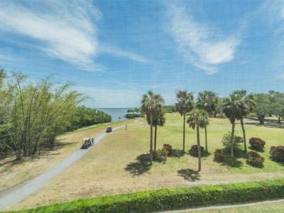 2616 Cove Cay Dr UNIT 301