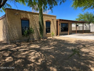 236 W Bilby Rd