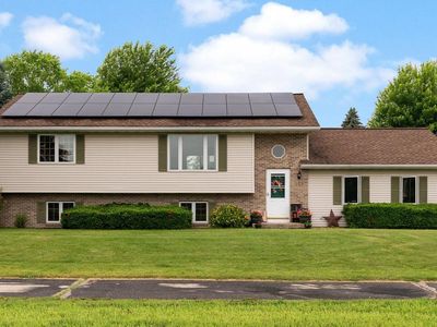 888 North Thompson Road