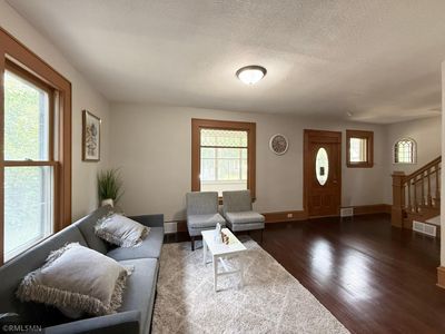 324 Topping St