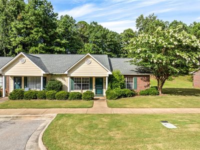 500 Waverly Pl APT 501