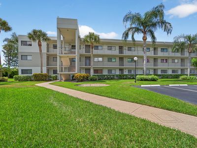 5574 Witney Drive #102