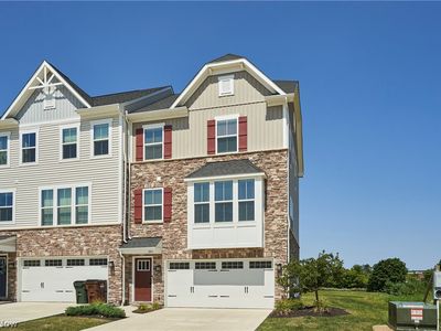 3411 Links Dr