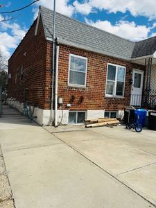 45-53 204th St