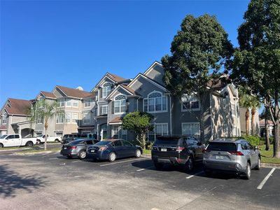 3373 S Kirkman Rd APT 929