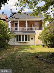 434 W Main St