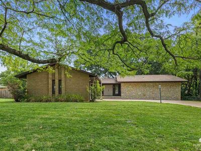 766 College Heights Cir