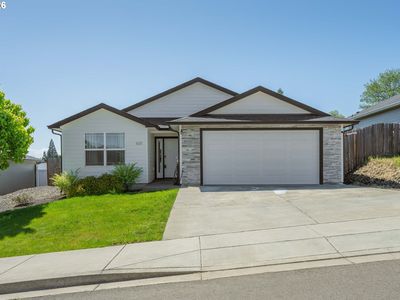 601 SE Rose Ridge Dr