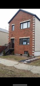 4241 S Princeton Ave