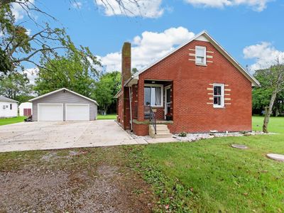 5115 Delematre Rd