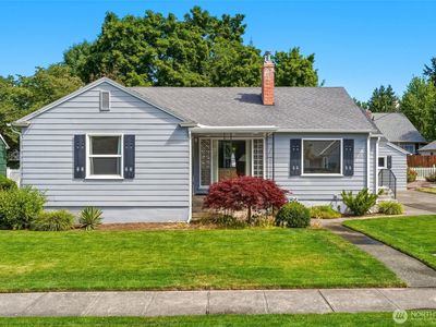 315 E Maple Street