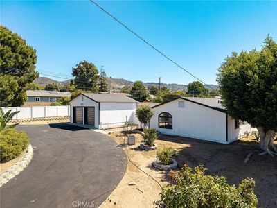 450 W Loop Dr