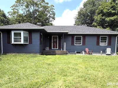 39 Grove Street