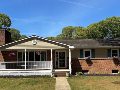 4 Gray Dr