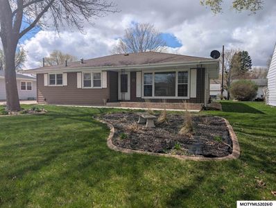 77 Mission Dr