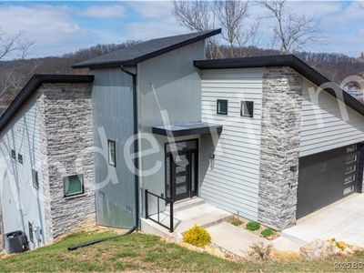 4 Anchor Bend Dr