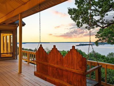 222 Island View Dr