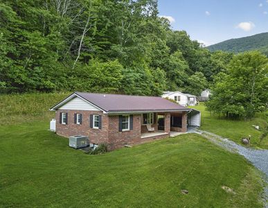 138 Barbrow Hollow Rd