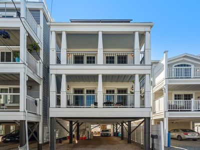 16 Atlantic Ave