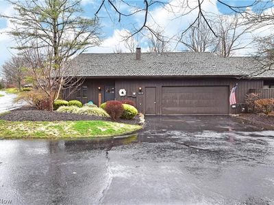 455 Meadowview Dr