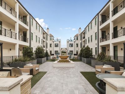 5270 Town And Country Blvd APT 112