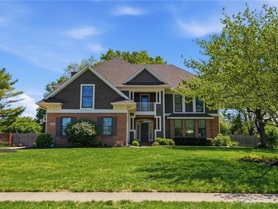 10348 Blackbirch Dr