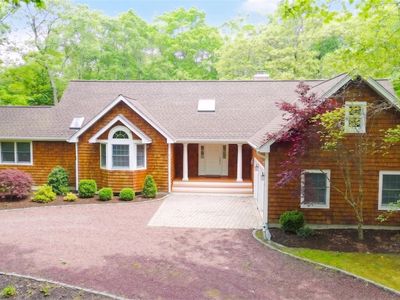 33 Windwood Court