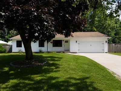 608 Janet St
