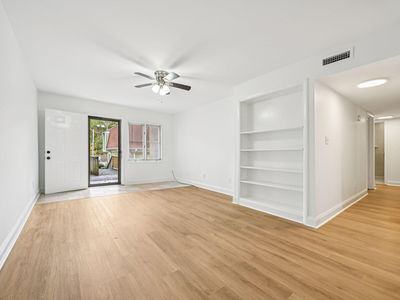 7046 Longstreet Dr #C