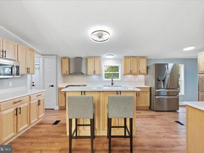 415 Dutch Dr