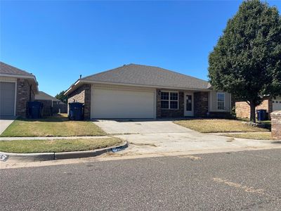 8033 Erryn Ln