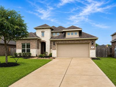 320 Woodway Dr