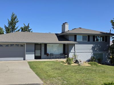 801 Ridgeview Ave