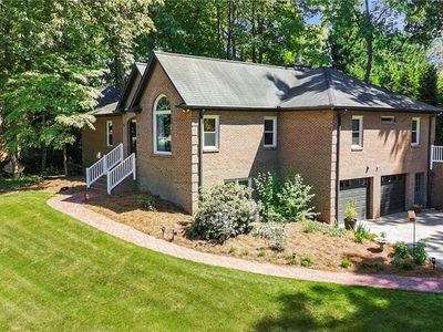 200 Worthland Ct