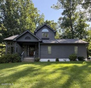 307 Baker Ln