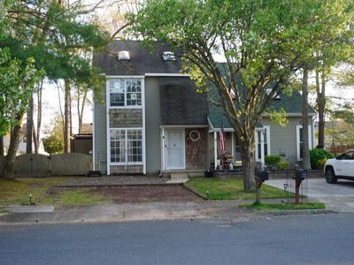 10 Cedar Ct