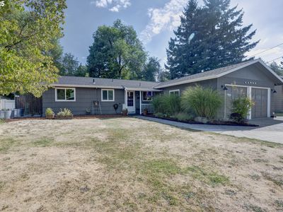 11244 NE Thompson St