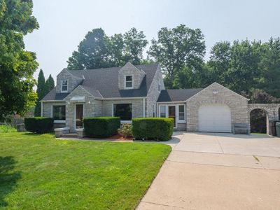 4075 South 124th STREET