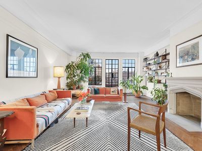 300 Central Park W APT 9A